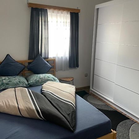 Ferienwohnung Cazin Centar Cuprija Exterior foto